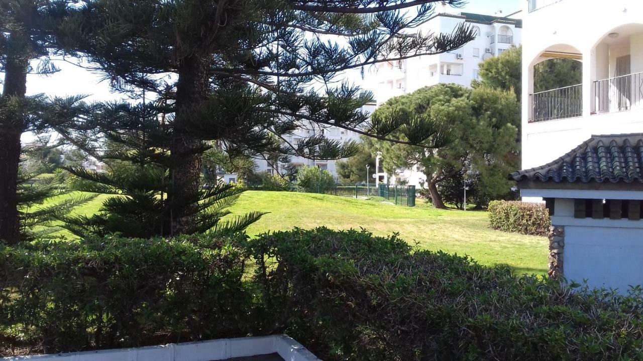 Apartamentos Laguna Beach Торрокс-Коста Экстерьер фото